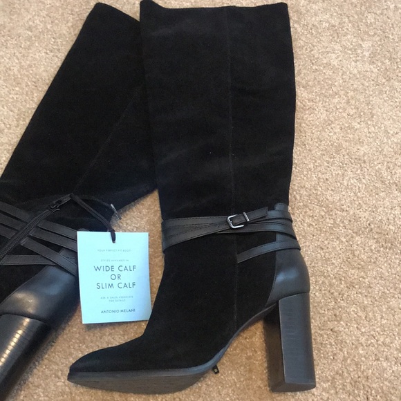 Suede boots - Picture 2 of 11